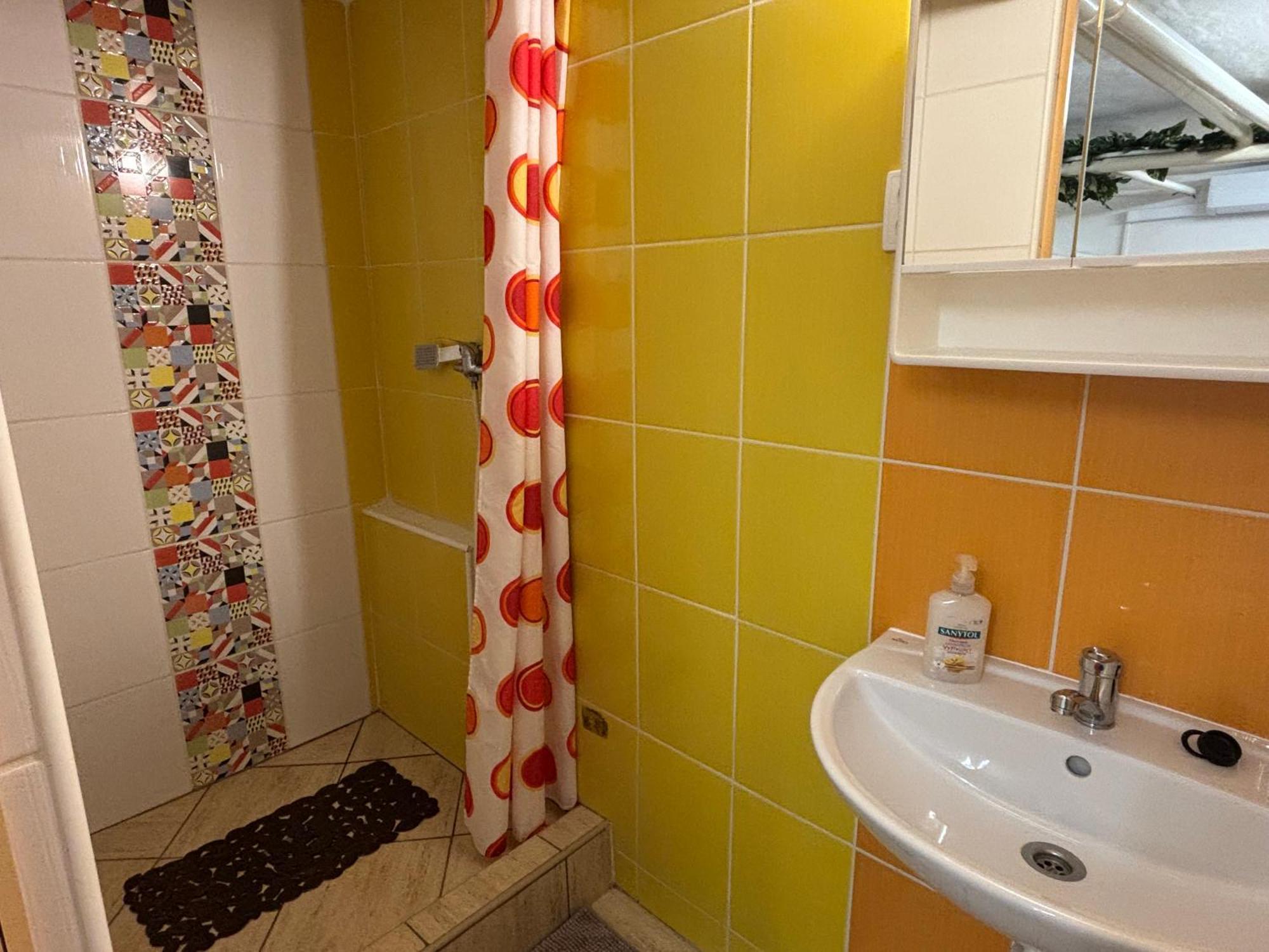 Apartmanovy Dom Grand Sturovo Exterior photo