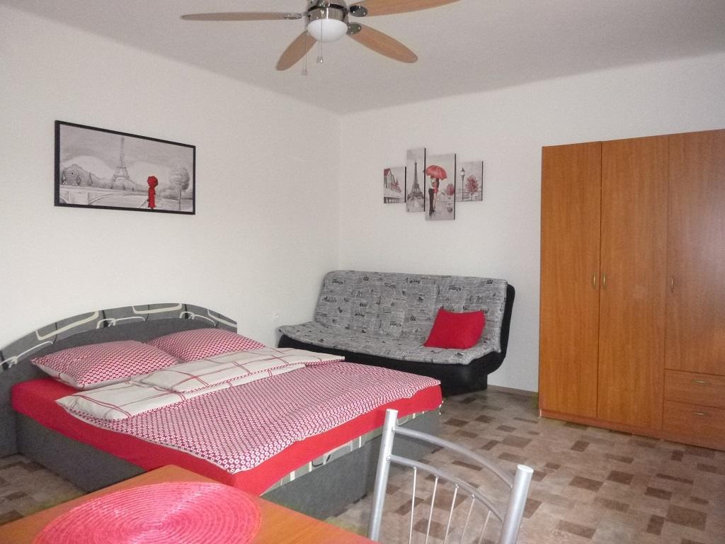 Apartmanovy Dom Grand Sturovo Exterior photo